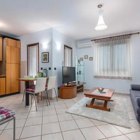 Apartment Roberto Punta